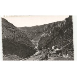SAINT-PAUL-DE-FENOUILLET: les gorges de la fou vue aérienne 10X15 - très bon état