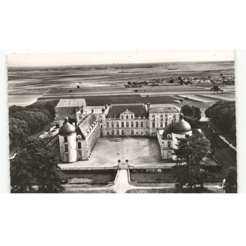 OIRON: le château du XVIe siècle façade nord vue aérienne 10X15 - très bon état