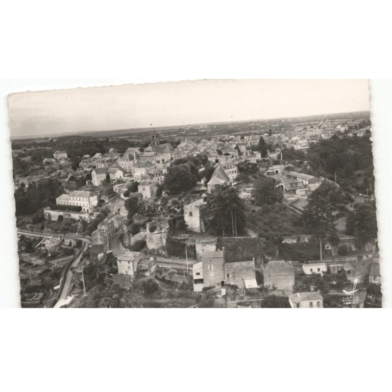 ARGENTON-CHÂTEAU: vue générale, la chapelle du château vue aérienne 10X15 - très bon état