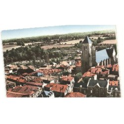 CELLES-sur-BELLE: l'église et le bourg vue aérienne 10X15 - très bon état