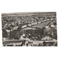 THOUARS: place lavault et square franklin roosevelt vue aérienne 10X15 - très bon état