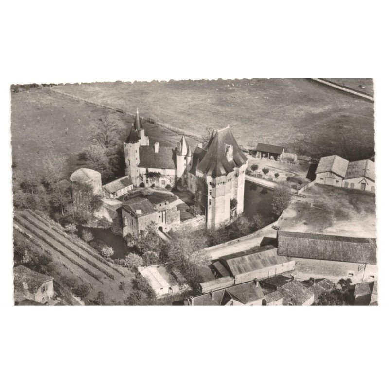 CHERVEUX: château XIVe vue aérienne 10X15 - très bon état