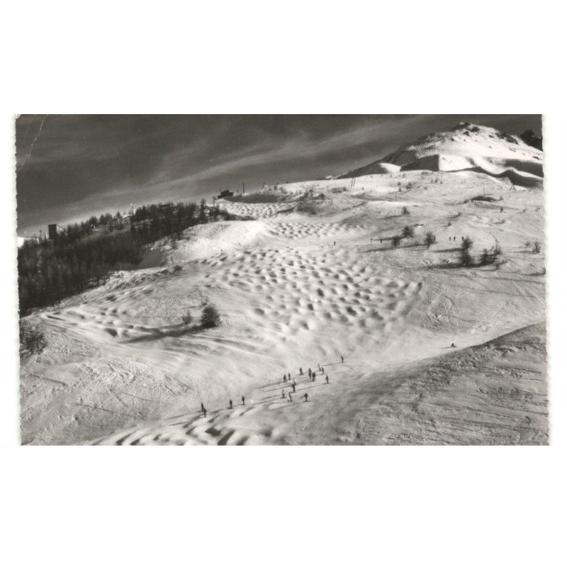 VALLOIRE: les bosses des pistes de la setaz vue aérienne 10X15 - très bon état