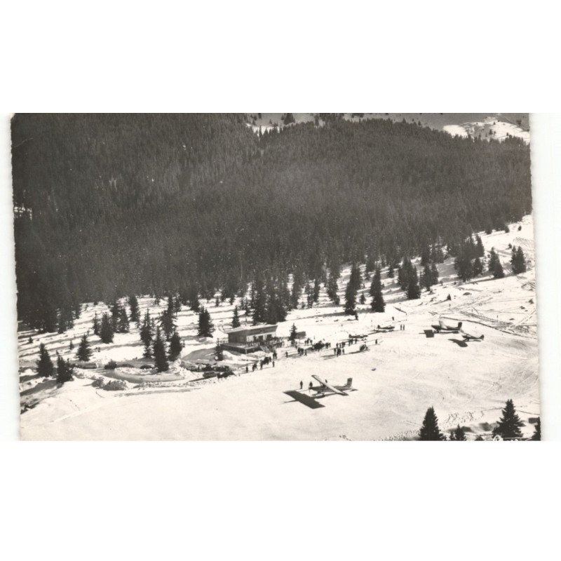 MERIBEL-les-ALLUES: l'aérodrome vue aérienne 10X15 - très bon état