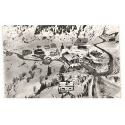 MERIBEL-les-ALLUES: hôtel et chalets vue aérienne 10X15 - très bon état