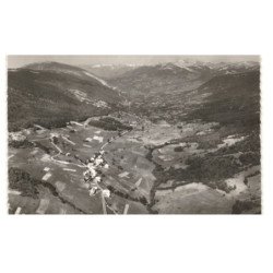 LES DESERTS - PLAINPALAIS: le col de plainpalais et la vallée des bauges vue aérienne 10X15 - très bon état
