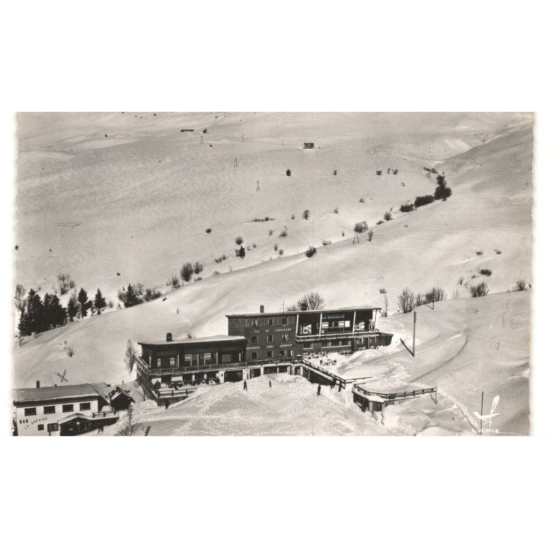 SAINT-FRANCOIS-LONGCHAMP: le longchamp et vue sur les champs de neige vue aérienne 10X15 - très bon état