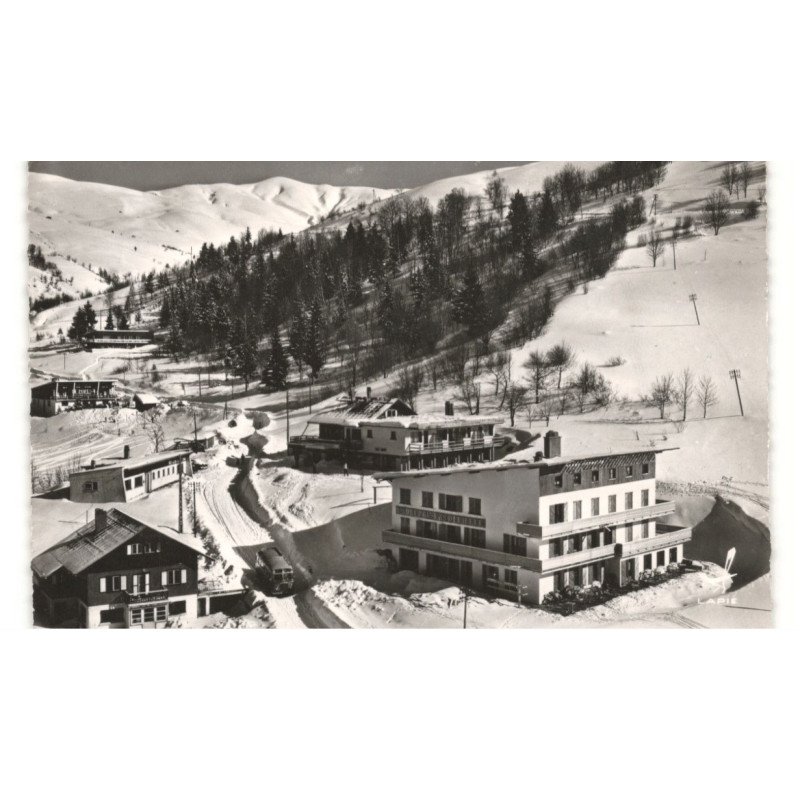 SAINT-FRANCOIS-LONGCHAMP: les hôtels vue aérienne 10X15 - très bon état