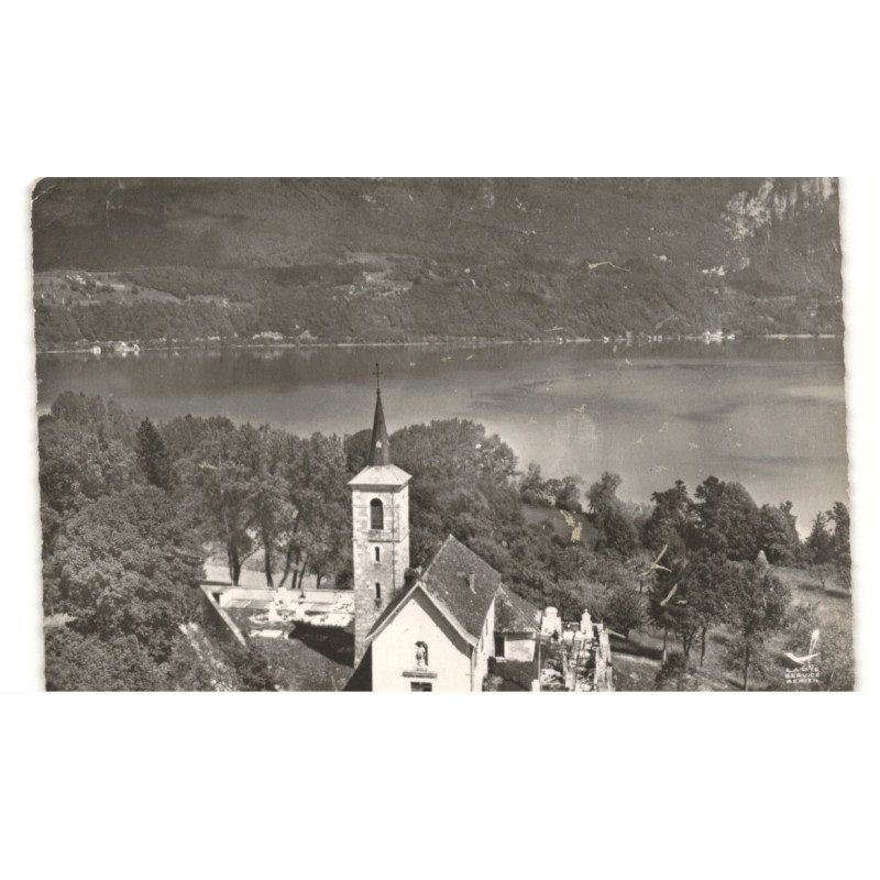 SAINT-ALBAN-de-MONTBEL: l'église et le lac vue aérienne 10X15 - très bon état