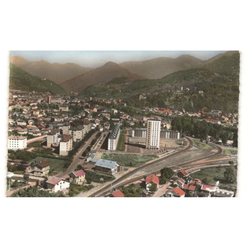 ALBERTVILLE: le champ de mars vue aérienne 10X15 - très bon état