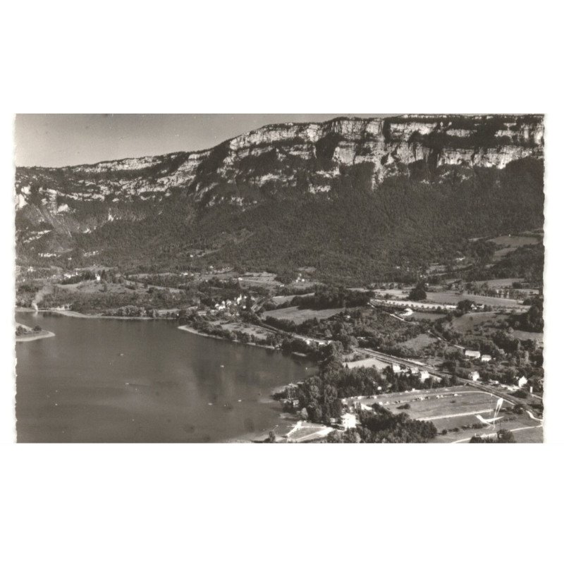 AIGUEBELETTE: le lac et la chaîne de l'epine vue aérienne 10X15 - très bon état