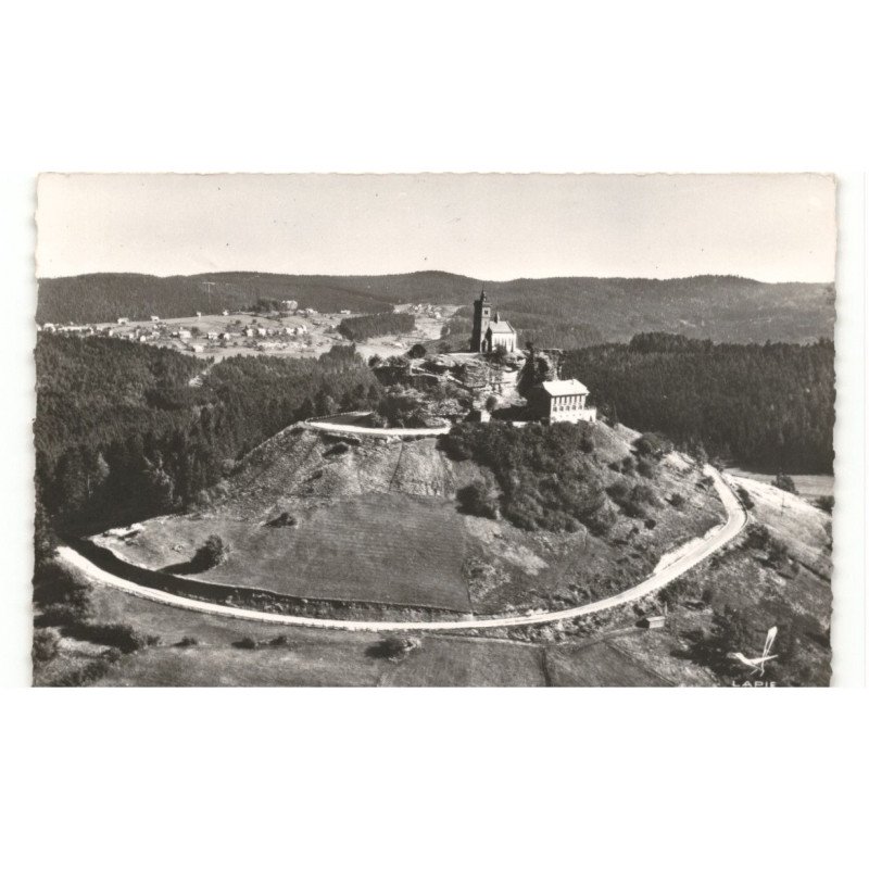 DABO: le rocher, la chapelle saint-léon vue aérienne 10X15 - très bon état