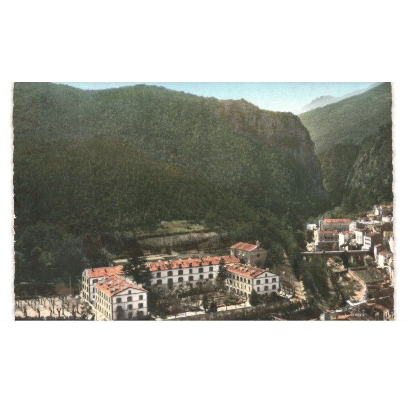 AMELIE-les-BAINS: l'hôpital militaire vue aérienne 10X15 - très bon état