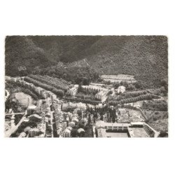 AMELIE-les-BAINS: l'avenue du vallespire, le groupe scolaire l'hôpital militaire vue aérienne 10X15 - très bon état