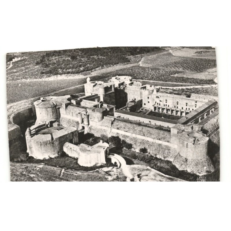 SALSES: le château vue aérienne 10X15 - très bon état