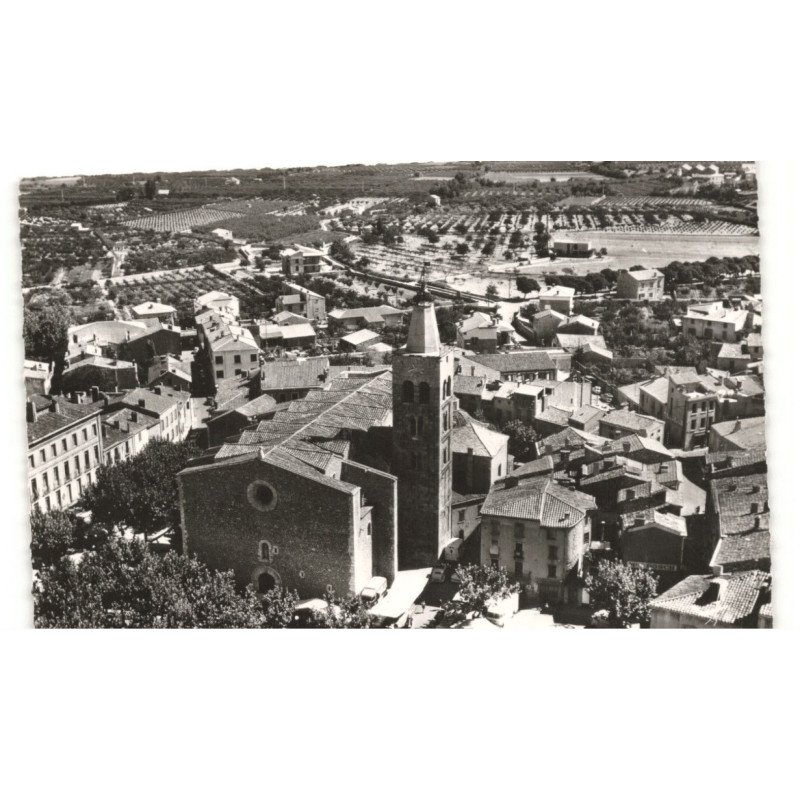 PRADES: l'église vue aérienne 10X15 - très bon état