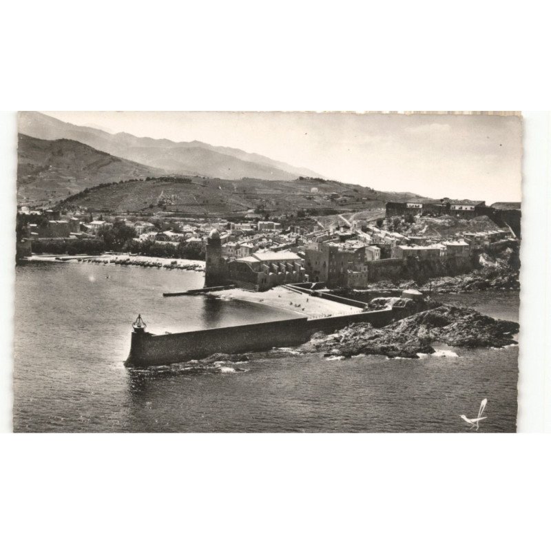 COLLIOURE: vue générale vue aérienne 10X15 - très bon état