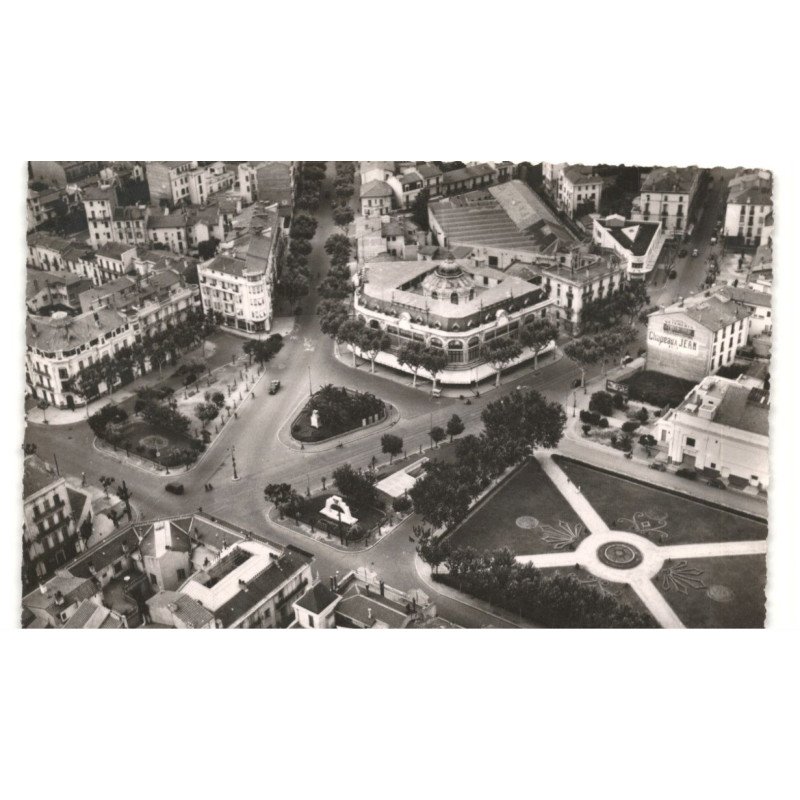 PERPIGNAN: les jardins dames de france place de catalogne vue aérienne 10X15 - état (timbre arraché)