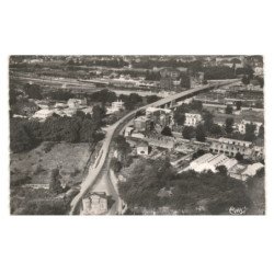 THIONVILLE: la porte de sarrelouis vue aérienne 10X15 - très bon état