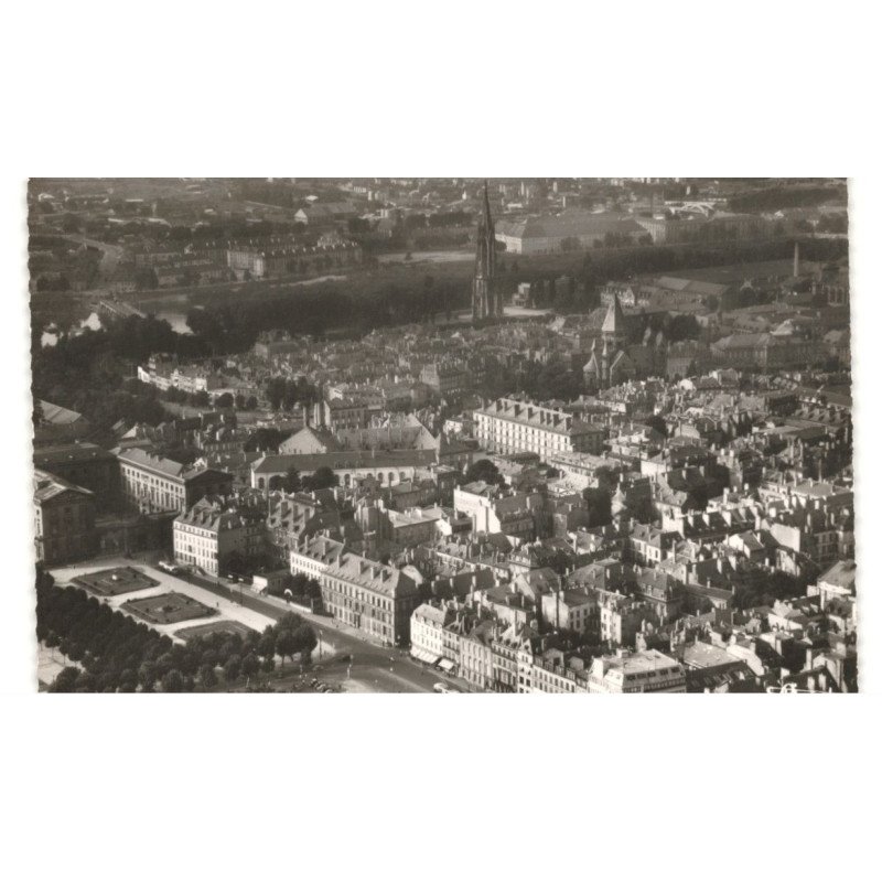 METZ: vue générale vue aérienne 10x15 - très bon état