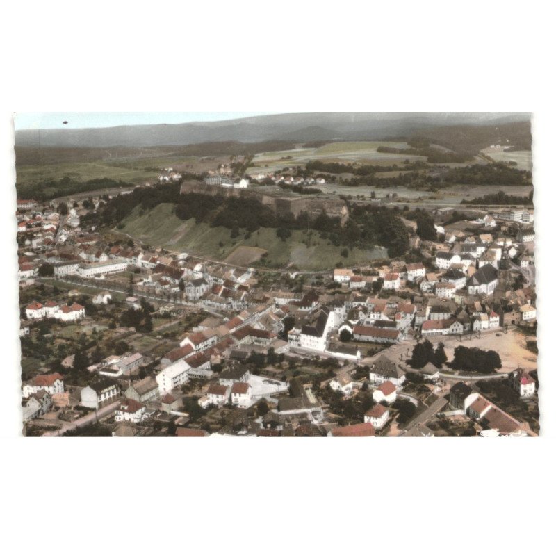 BITCHE: vue générale vue aérienne 10x15 - très bon état