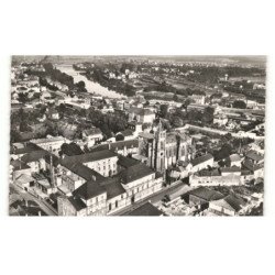 THIONVILLE: église et hôpital de beauregard vue aérienne 10X15 - très bon état