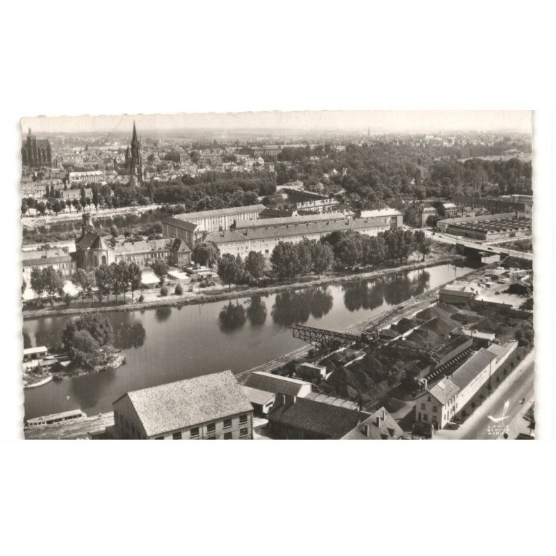 METZ: vue panoramique vue aérienne 10X15 - très bon état