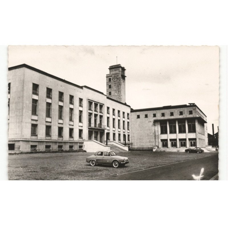 HAYANGE: l'hôtel de ville vue aérienne 10X15 - très bon état
