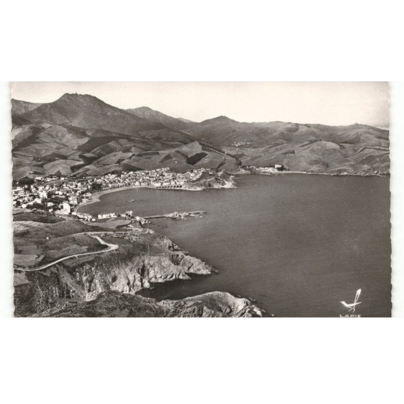 BANYULS-sur-MER: vue générale vue aérienne 10X15 - très bon état