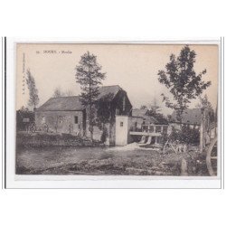 HOURY : moulin - tres bon etat