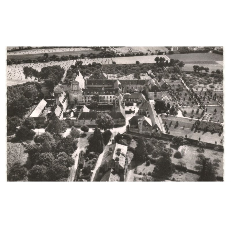 AURAY: la chartreuse-d'auray vue aérienne 10X15 - très bon état
