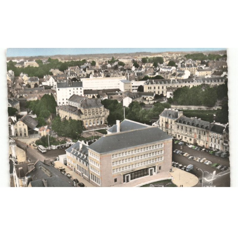 VANNES: la poste vue aérienne 10X15 - très bon état
