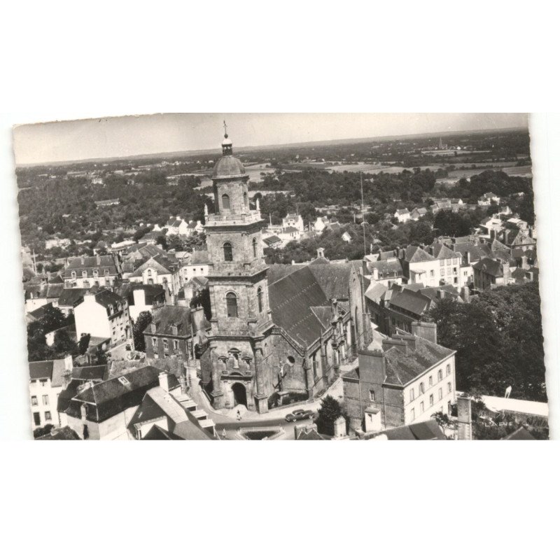 AURAY: église saint-gildas vue aérienne 10x15 - très bon état