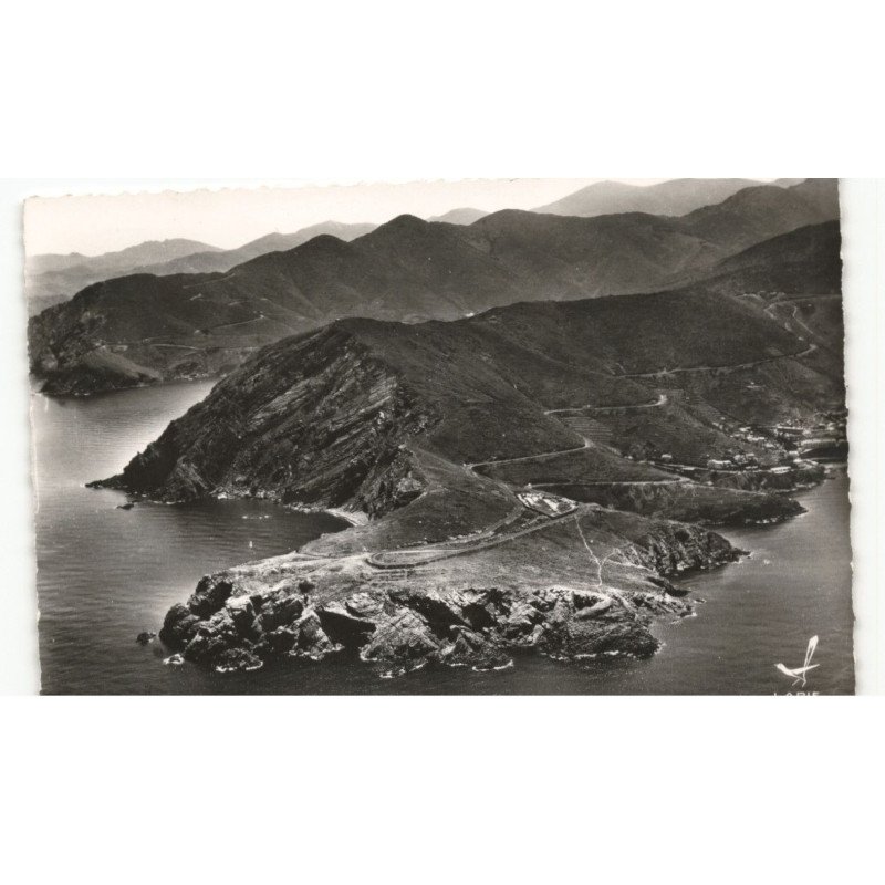 CERBERE: route d'espagne et début de la costa brava vue aérienne 10X15 - très bon état