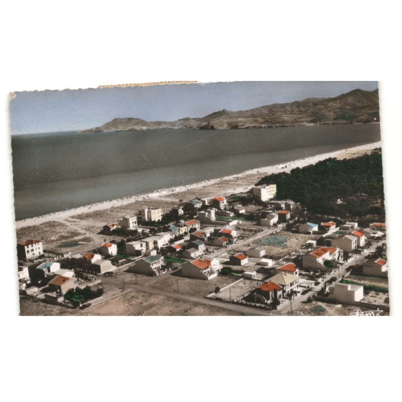 ARGELES-sur-MER: la plage dans le fond, les albères vue aérienne 10X15 - très bon état