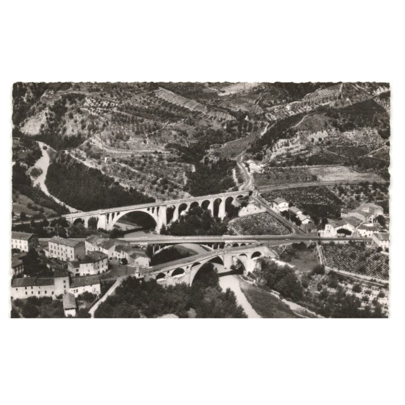 CERET: la vallée du tech et les deux ponts vue aérienne 10X15 - très bon état