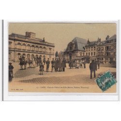 LAON :place de l'hotel-de-ville (mairie, théatre, tramway) - tres bon etat