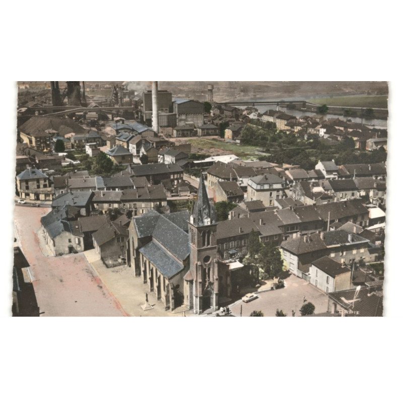 UCHANGE: l'église vue aérienne 10x15 - très bon état