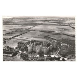 SUSCINIO: le château XIIIe siècle commencé en 1216 par pierre de dreux vue aérienne 10X15 - très bon état