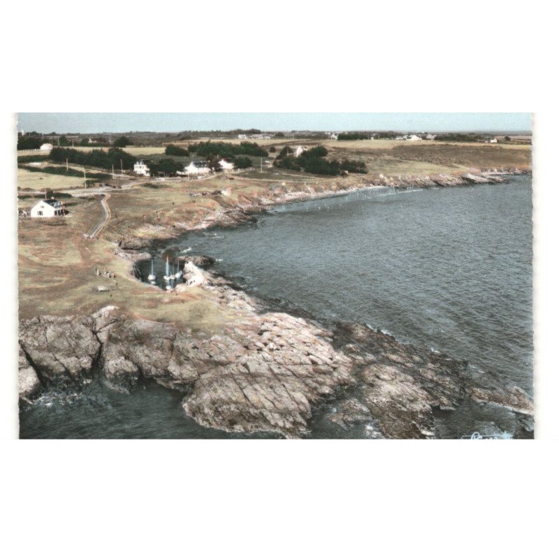 SAINT-CHARLES-de-RHUYS: vue générale de la côte vue aérienne 10X15 - très bon état