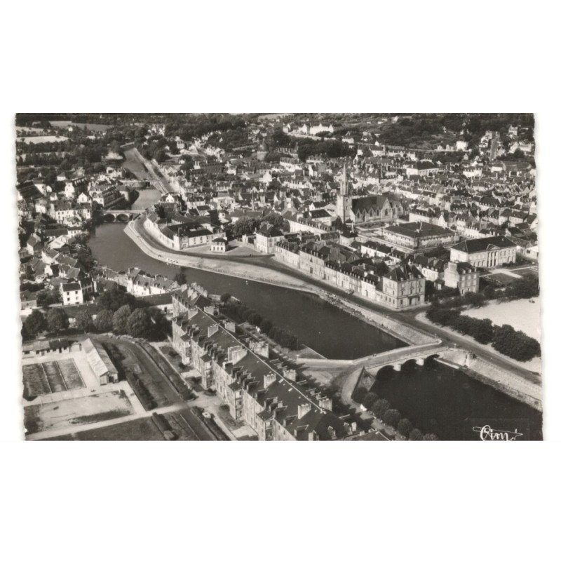 PONTIVY: le blavet, les ponts vue aérienne 10X15 - très bon état
