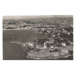 PORT-NAVALO: le phare et la pointe de port-navalo vue aérienne 10X15 - très bon état