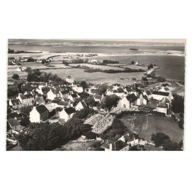 ILE-D'ARZ: le bourg vue aérienne 10X15 - très bon état
