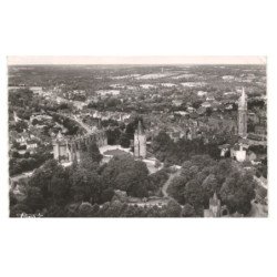 JOSSELIN: jardins, château vue aérienne 10X15 - très bon état