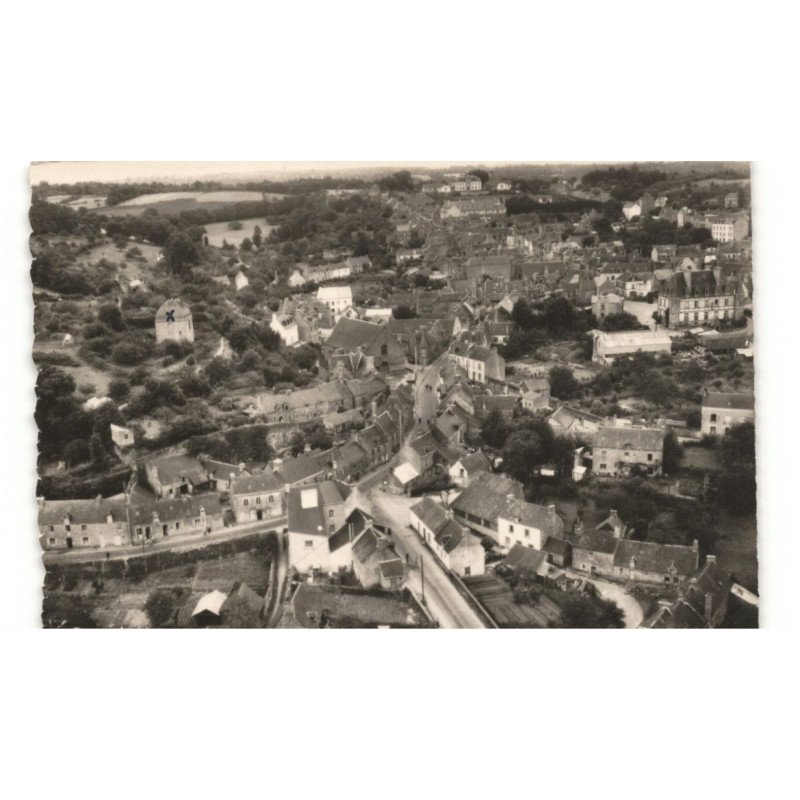 GUEMENE: arrivée au bourg par la route de gourin vue aérienne 10X15 - très bon état