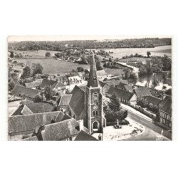 CHAMPROND-en-GATINE: place de l'église vue aérienne 10x15 - très bon état