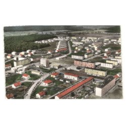 GUENANGE: la place saint-benoit vue aérienne 10x15 - très bon état