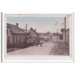MONCEAU-le-NEUF : rue du four - tres bon etat