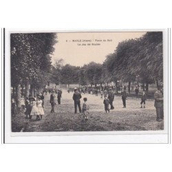 MARLE : place du bail, le jeu de boules - tres bon etat