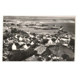 ILE-D'ARZ: le bourg vue aérienne 10X15 - très bon état